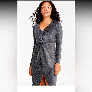 Women’s metallic dress size large